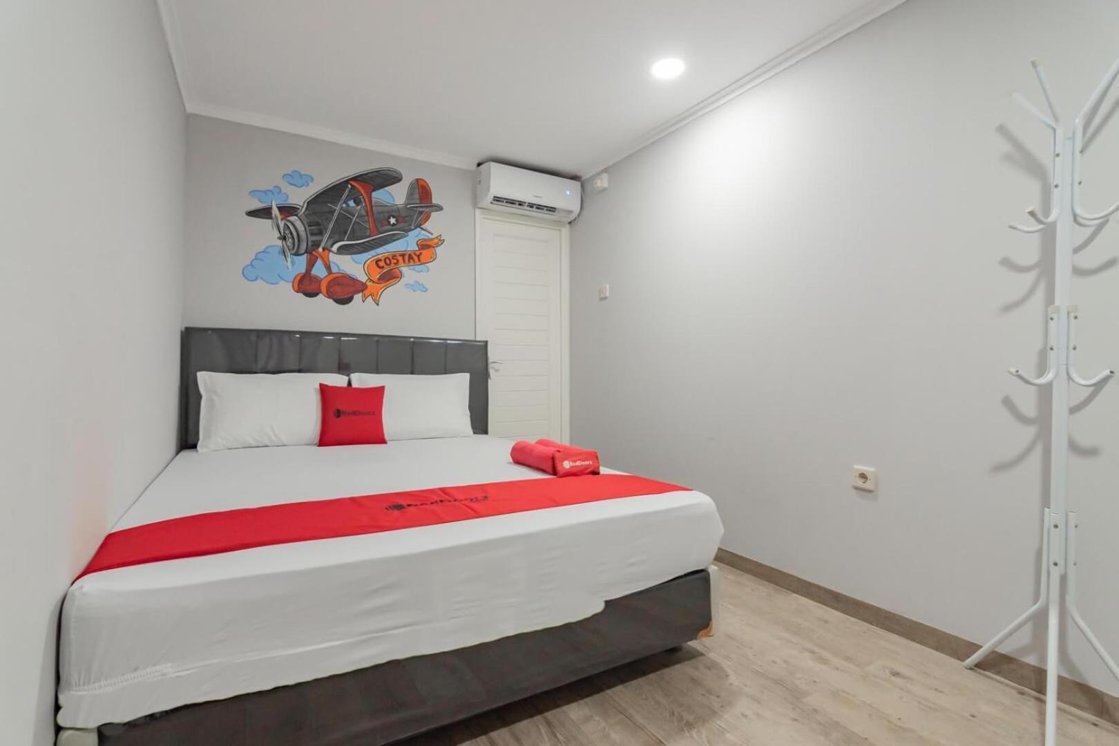Reddoorz Plus Near Lembang Park & Zoo Extérieur photo