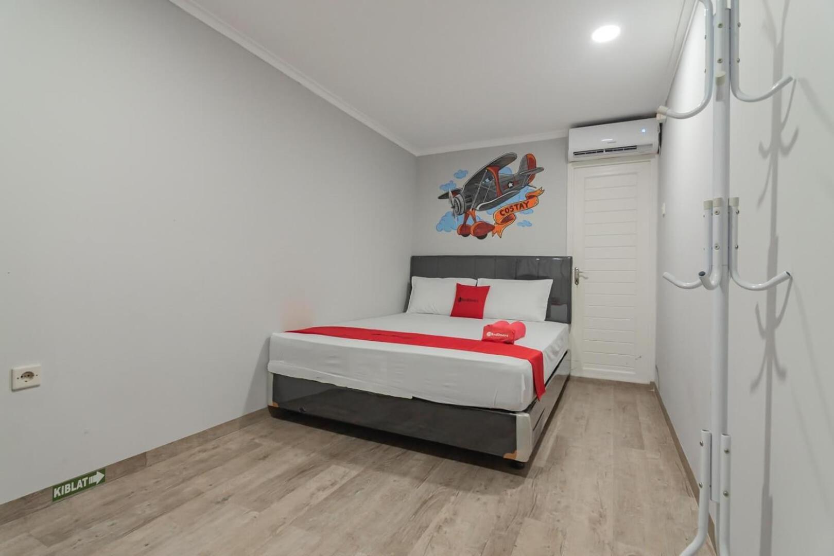 Reddoorz Plus Near Lembang Park & Zoo Extérieur photo